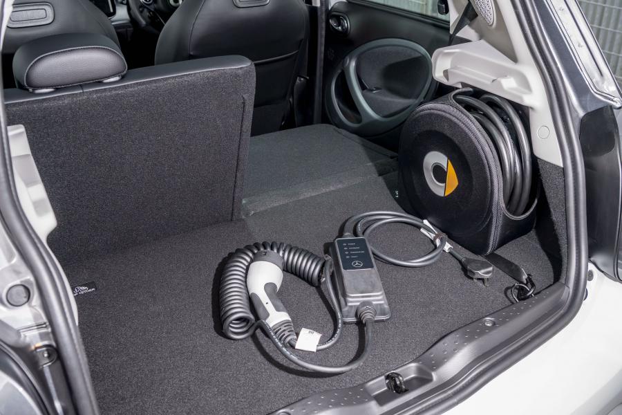 Багажник Smart EQ ForFour Prime (W453) 2018 года  (UK) (фото 34 из 36)